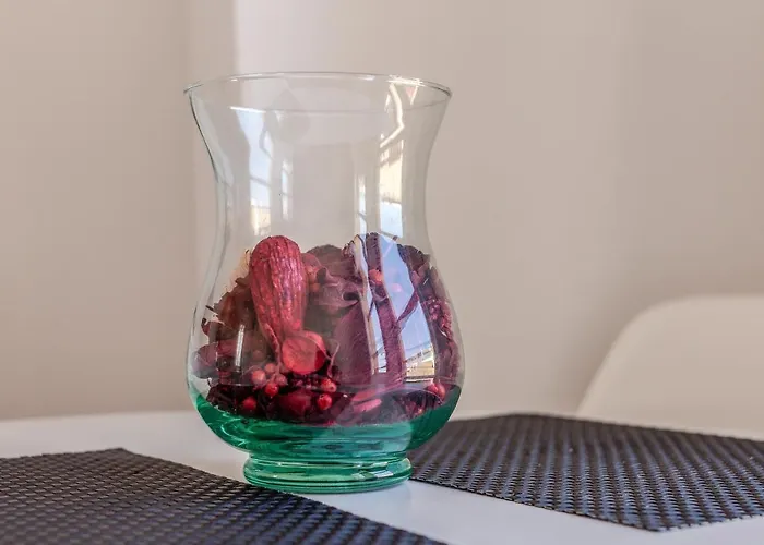 Pizarro 2b Апартаменты *